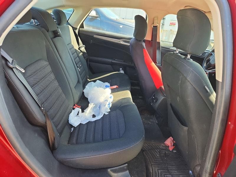 2018 FORD FUSION SE 10