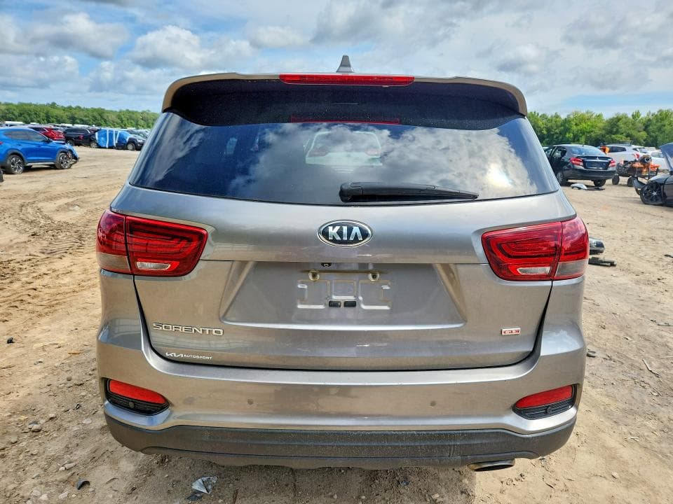 2019 KIA SORENTO LX 6