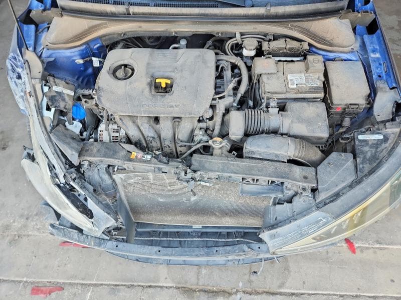 2020 HYUNDAI ELANTRA SE 21
