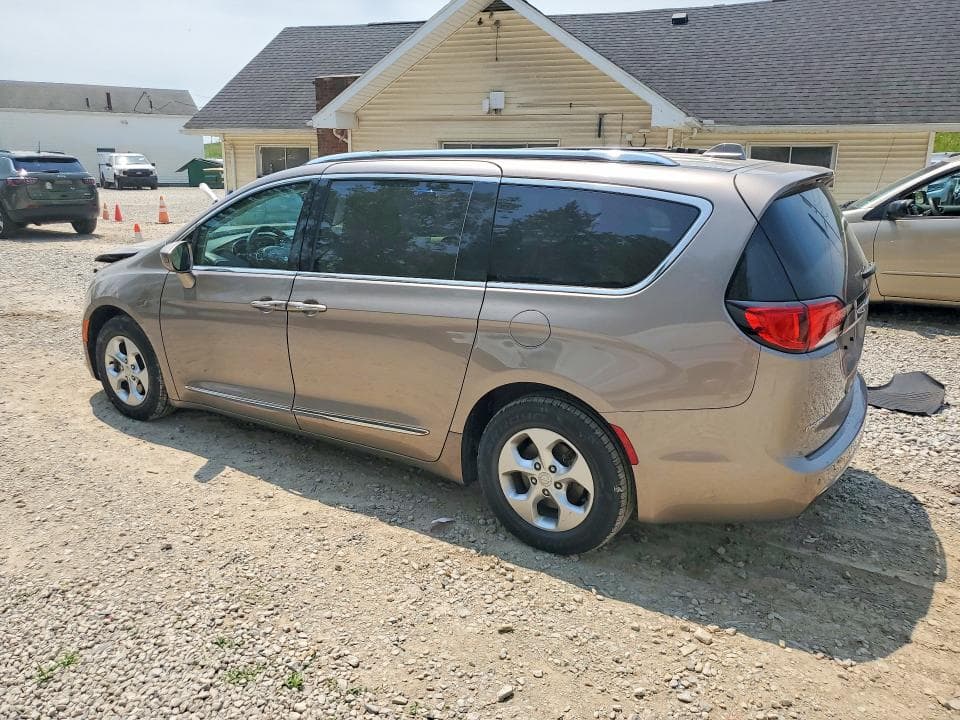 2017 CHRYSLER PACIFICA TOURING L PLUS 2