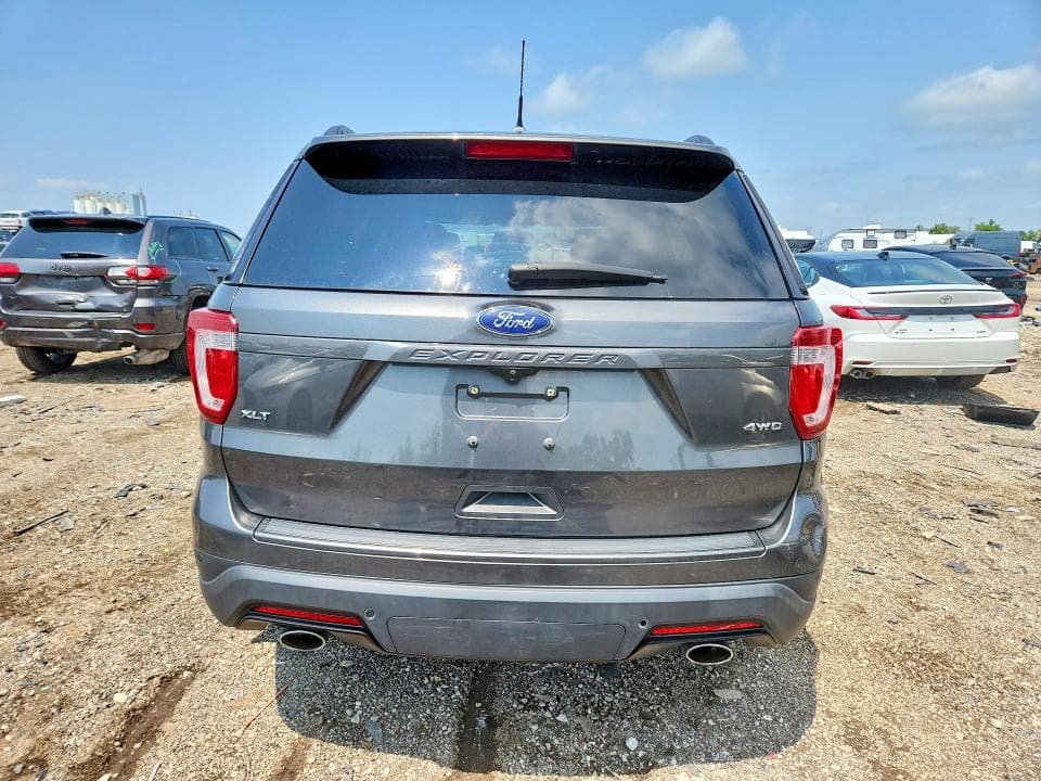 2018 FORD EXPLORER XLT 6