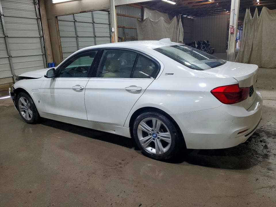 2018 BMW 330E 2