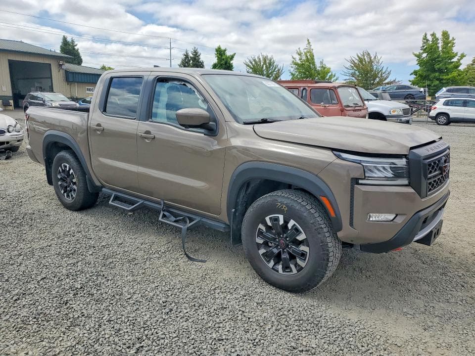 2024 NISSAN FRONTIER PRO-4X 4