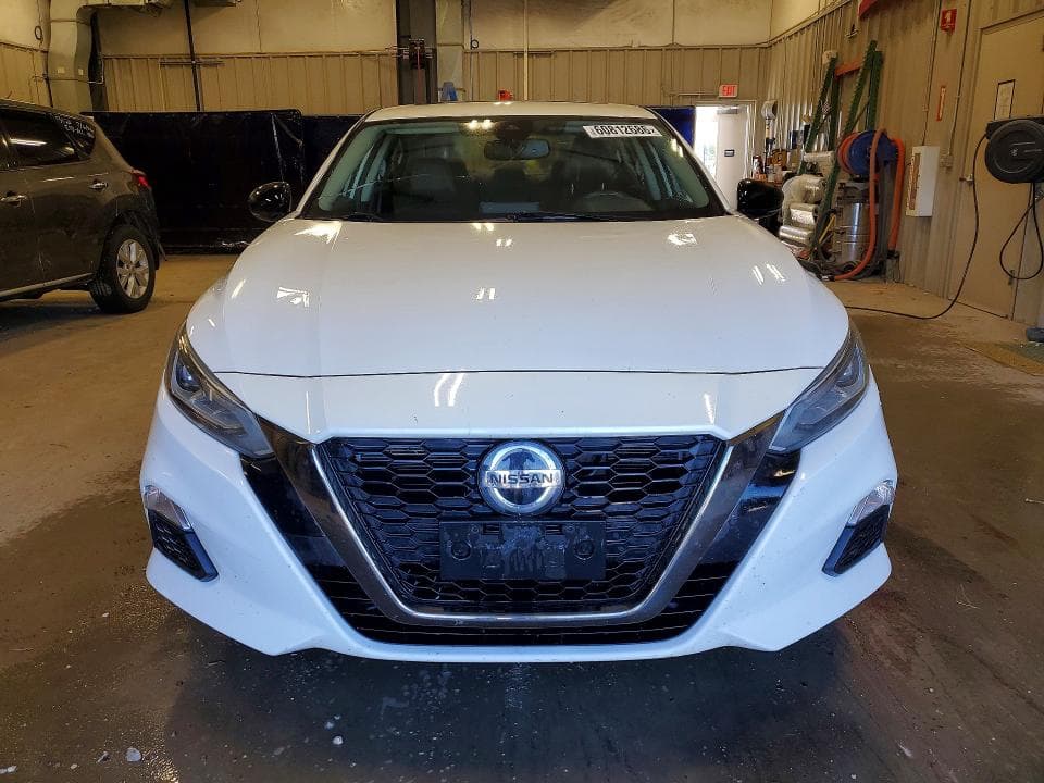 2021 NISSAN ALTIMA SR 5