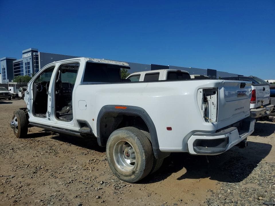 2023 GMC SIERRA K3500 DENALI 2