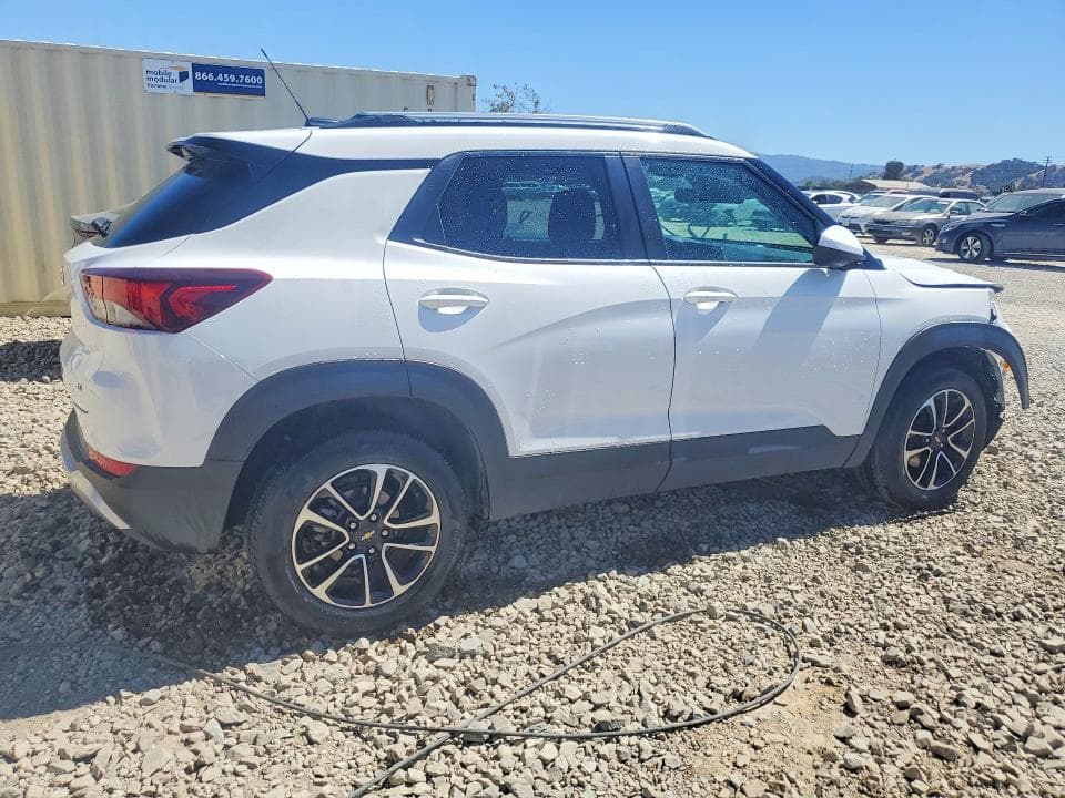 2025 CHEVROLET TRAILBLAZER LT 3