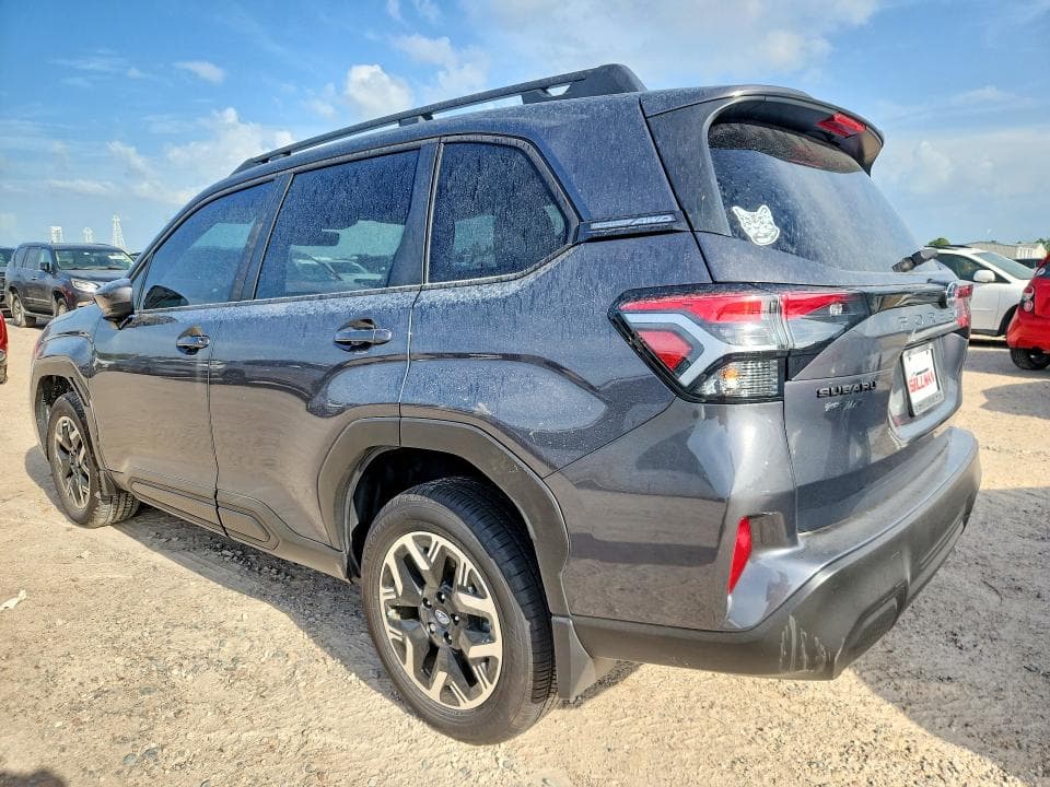 2025 SUBARU FORESTER PREMIUM 2
