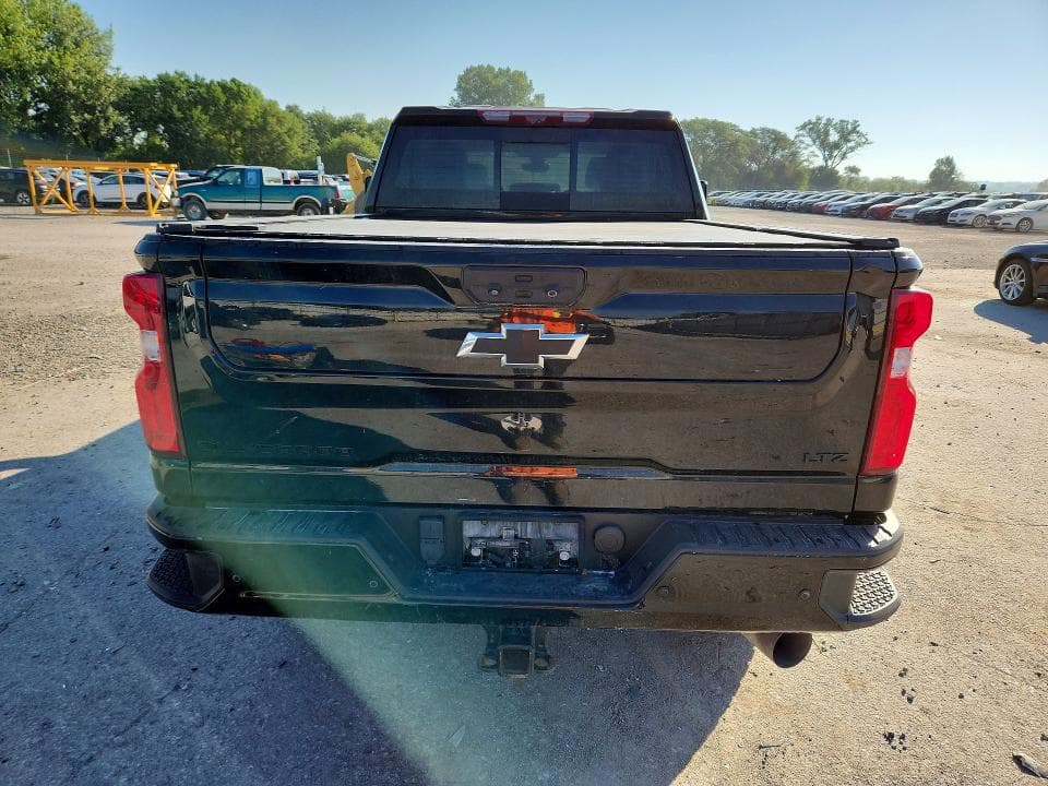2022 CHEVROLET SILVERADO K2500 HEAVY DUTY LTZ 6
