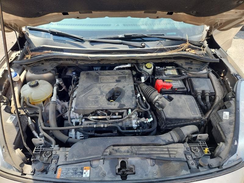 2020 FORD ESCAPE SE 11