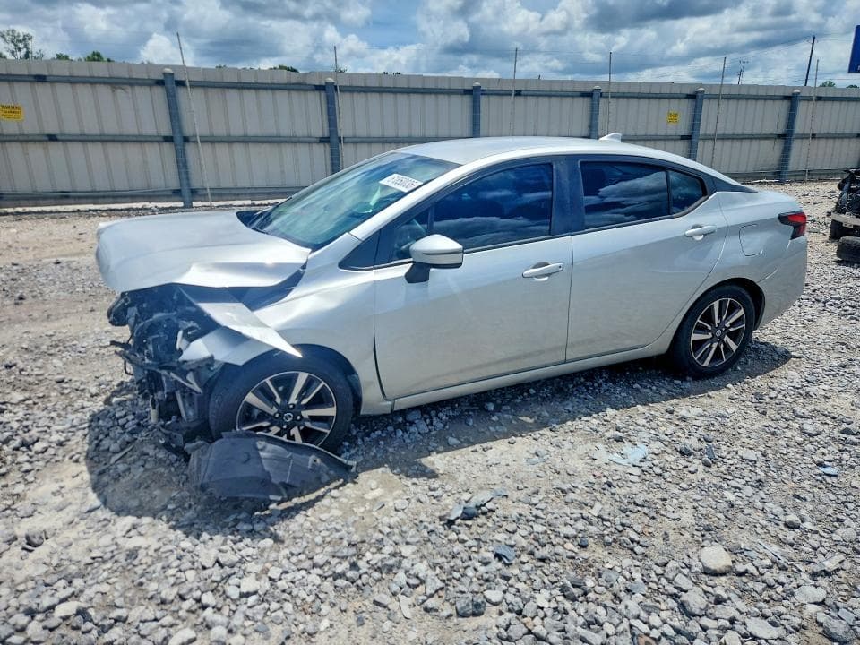 2020 NISSAN VERSA SV - 1