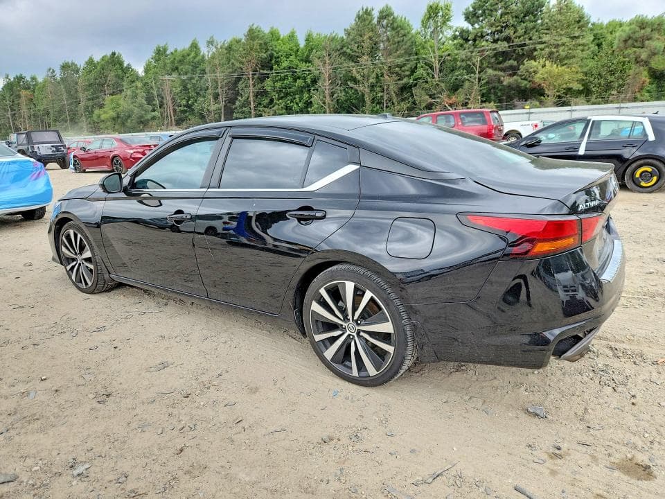 2021 NISSAN ALTIMA SR 2