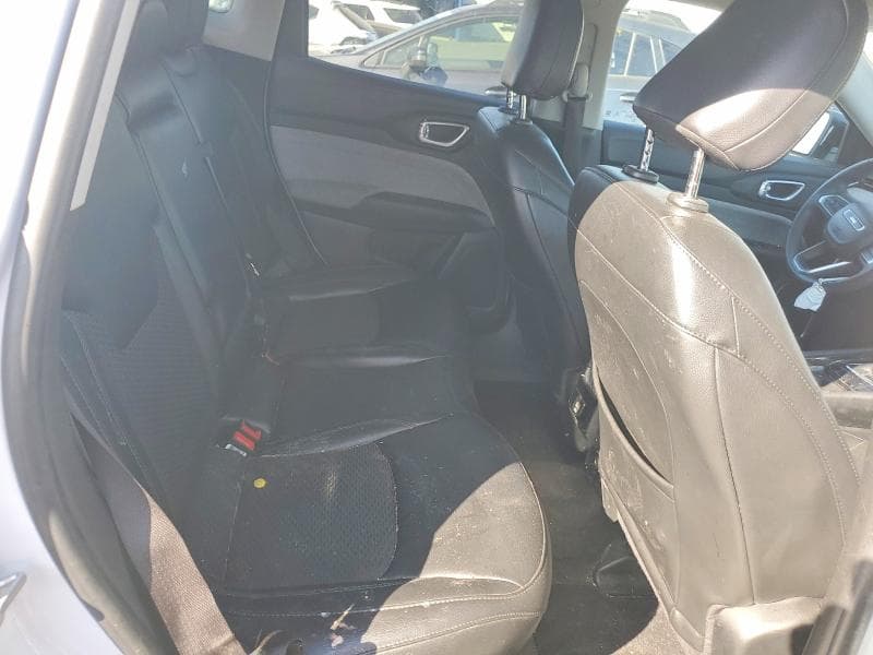 2022 JEEP COMPASS LATITUDE 11