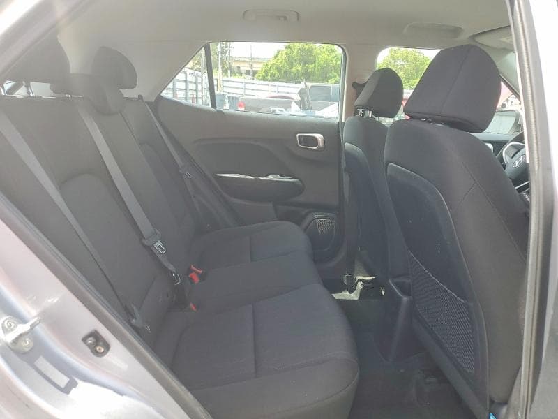 2021 HYUNDAI VENUE SE 11