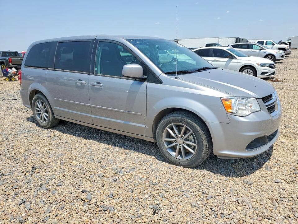 2017 DODGE GRAND CARAVAN SE 4