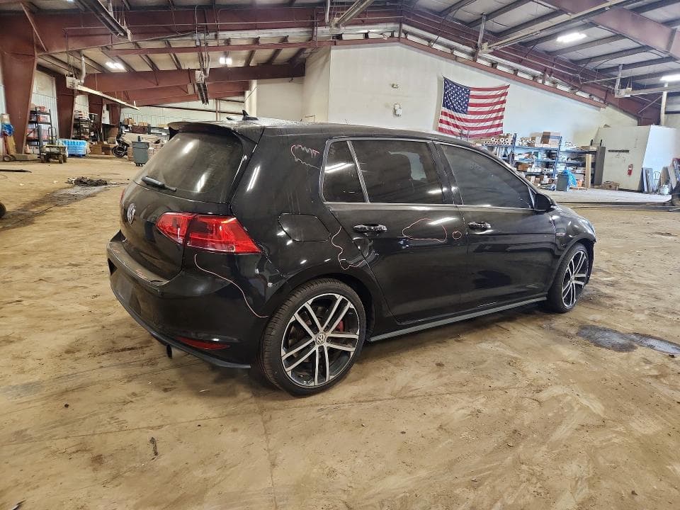 2017 VOLKSWAGEN GTI SPORT 3