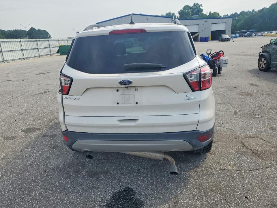 2018 FORD ESCAPE SE 6