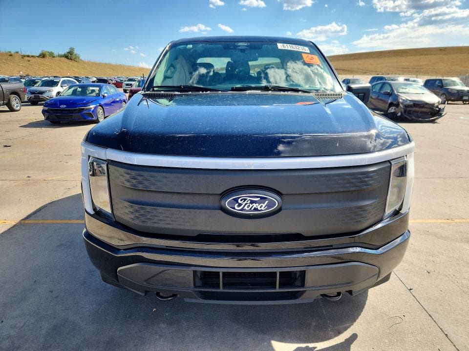 2025 FORD F150 LIGHTNING XLT 5