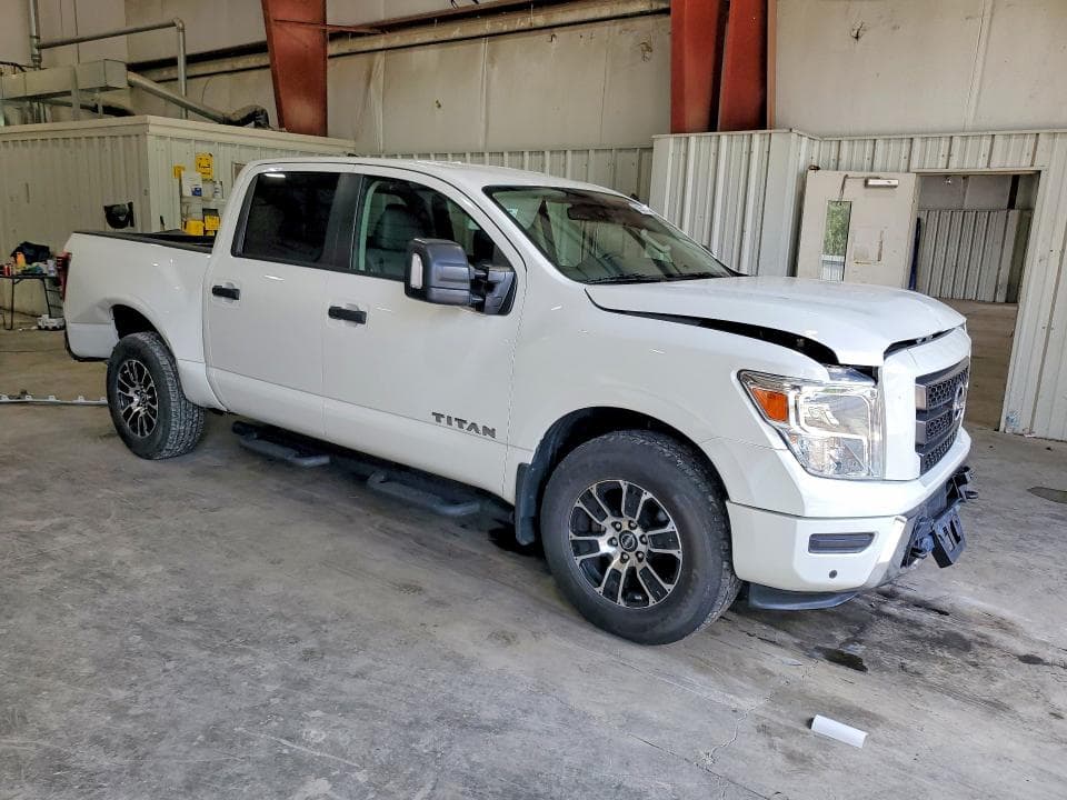 2023 NISSAN TITAN SV 4