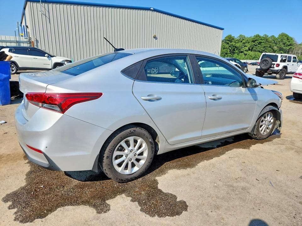 2019 HYUNDAI ACCENT SEL 3