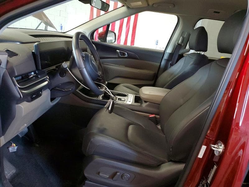 2026 KIA CARNIVAL LXS 7