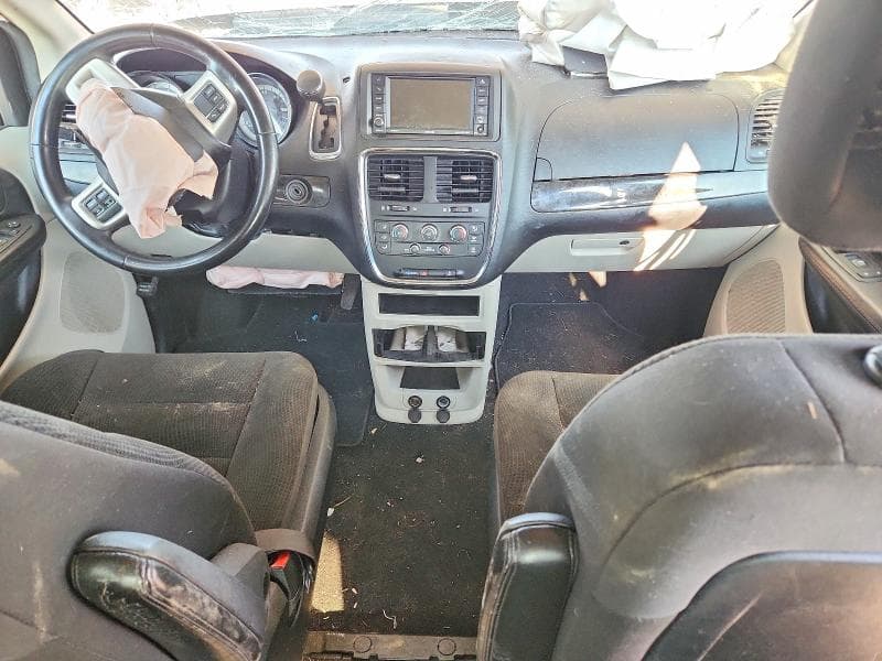 2017 DODGE GRAND CARAVAN SE 8