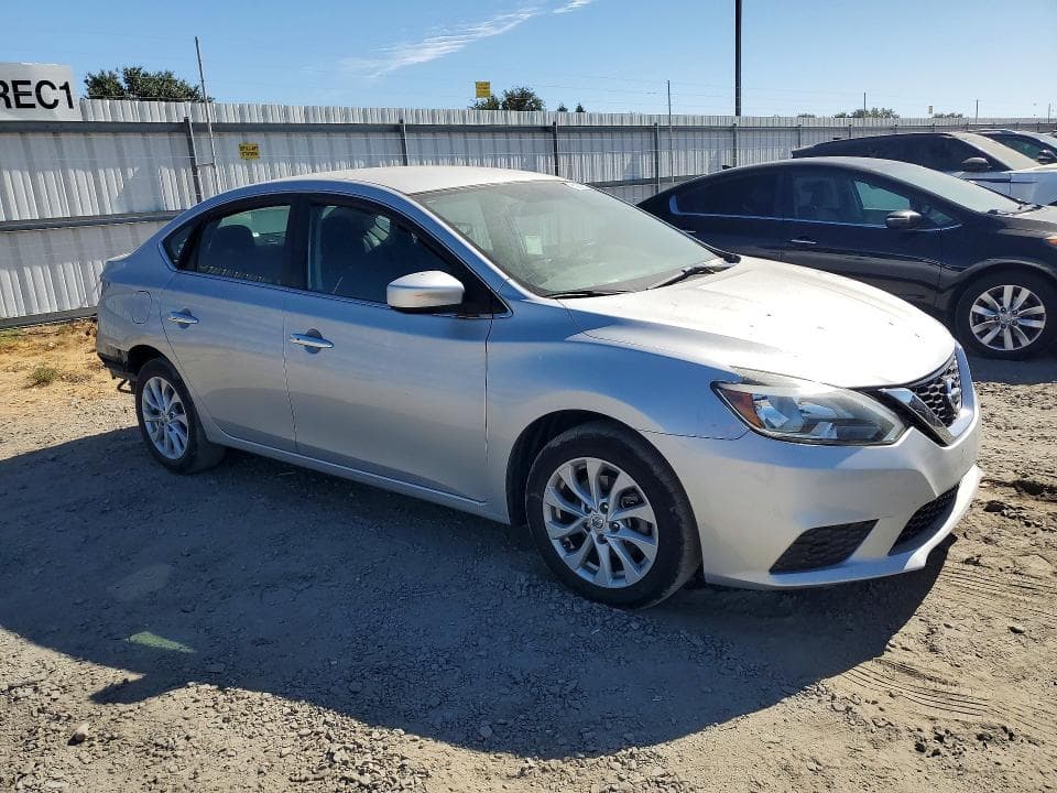 2019 NISSAN SENTRA SV 4