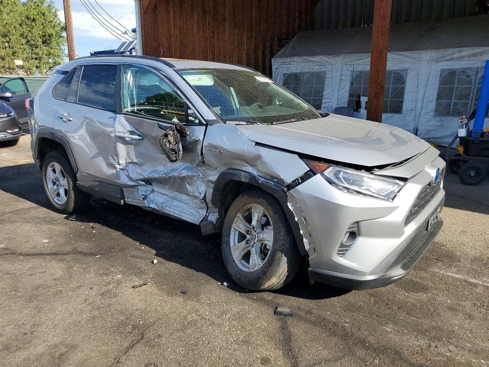 2021 TOYOTA RAV4 HYBRID XLE 4