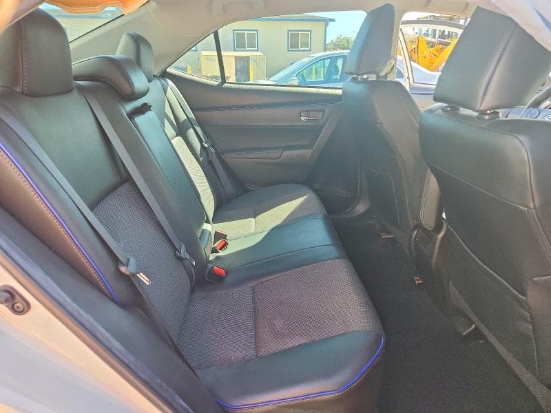 2018 TOYOTA COROLLA L 10
