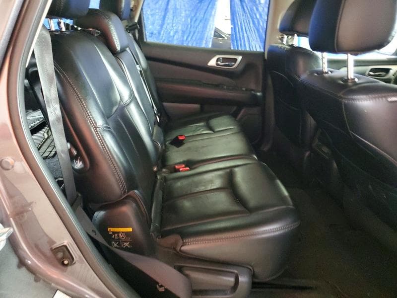 2017 NISSAN PATHFINDER SL 11