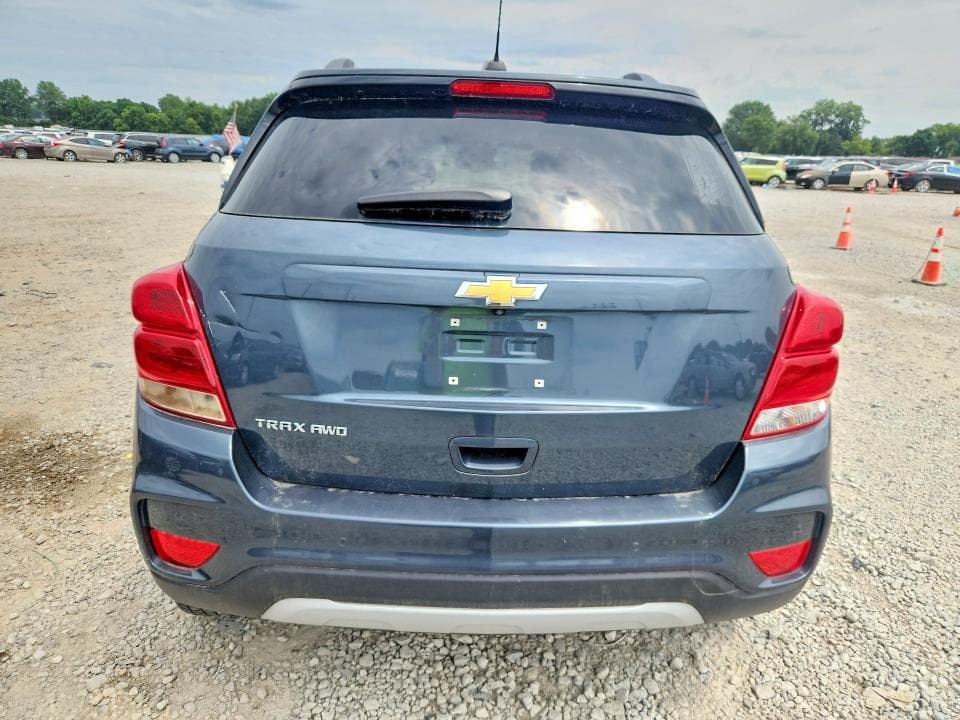 2021 CHEVROLET TRAX 1LT 6