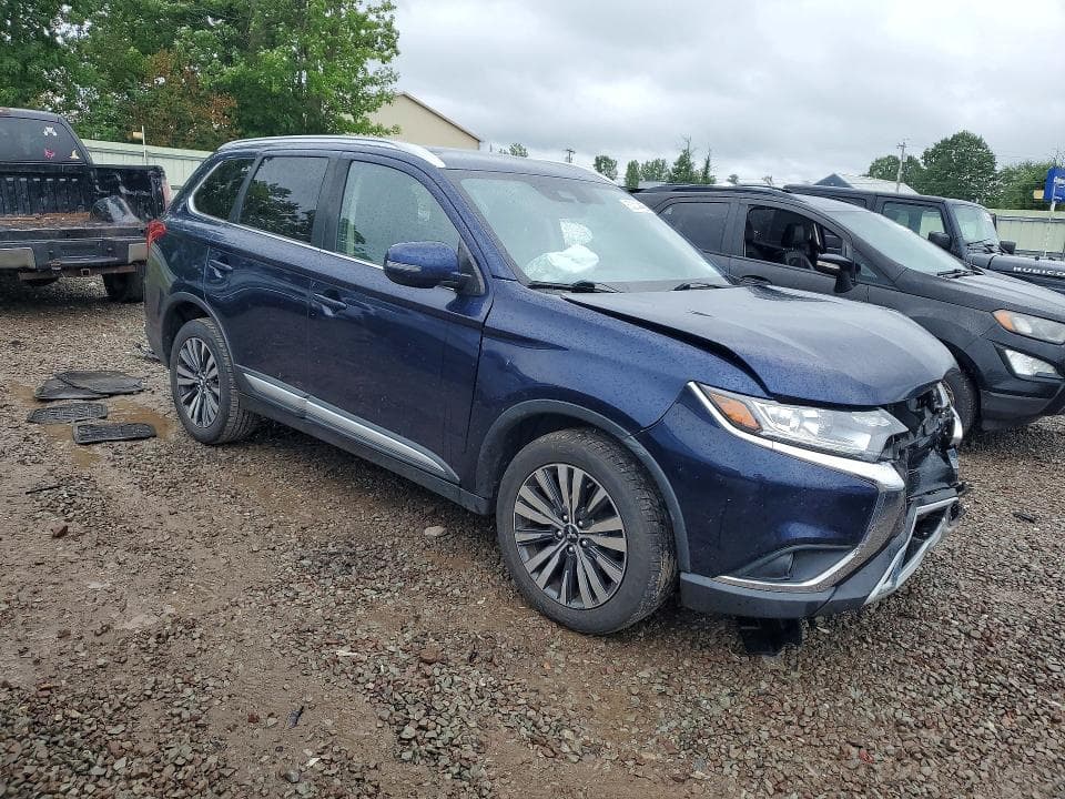 2020 MITSUBISHI OUTLANDER SE 4