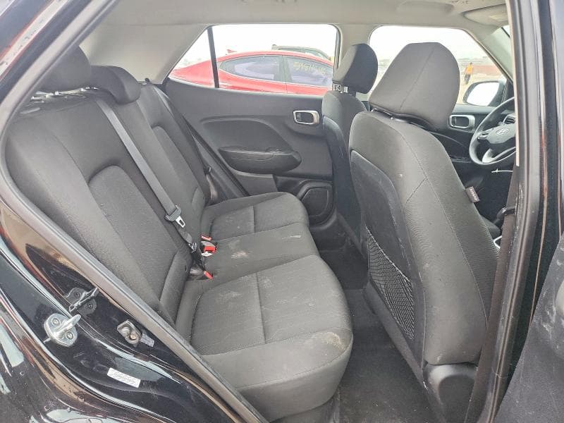 2021 HYUNDAI VENUE SE 10