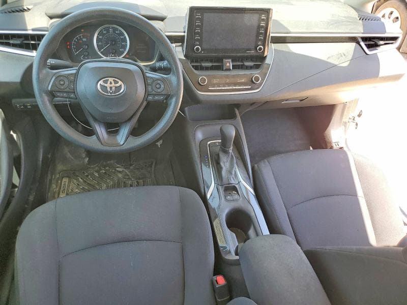 2021 TOYOTA COROLLA LE 8