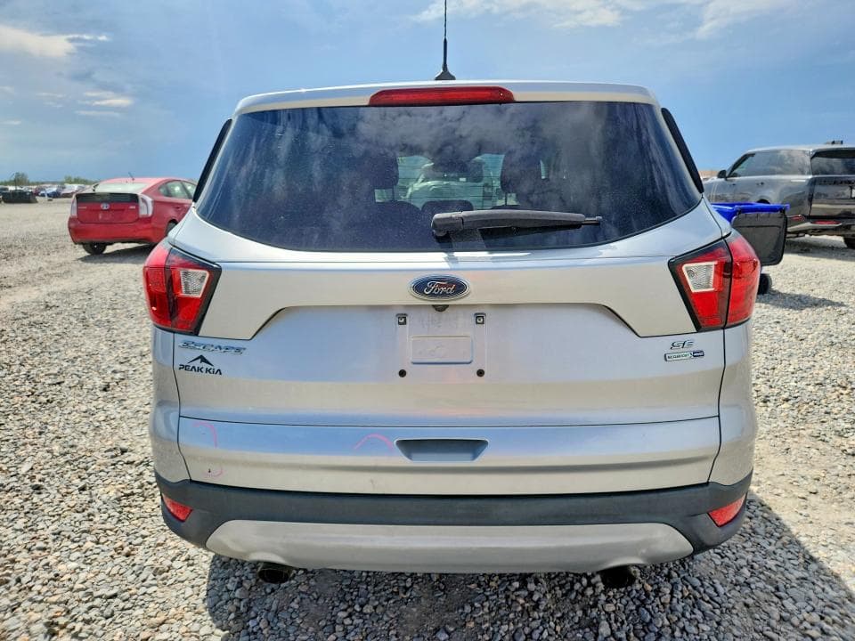 2019 FORD ESCAPE SE 6