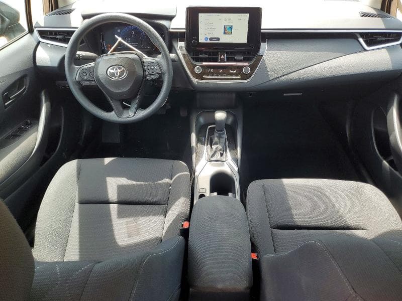 2026 TOYOTA COROLLA LE 8