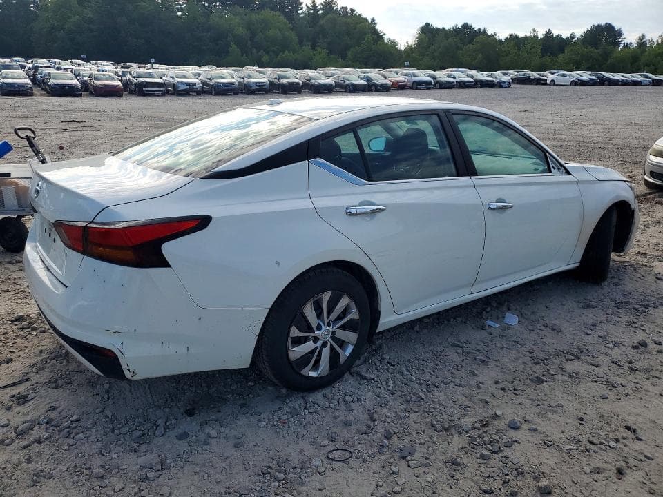 2019 NISSAN ALTIMA S 3