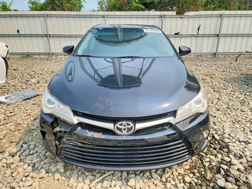 2017 TOYOTA CAMRY SE 5