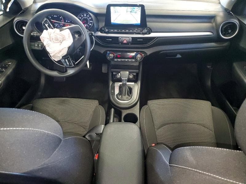 2019 KIA FORTE LXS 8