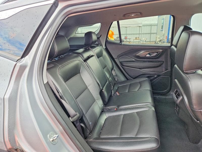 2023 GMC TERRAIN SLT 10