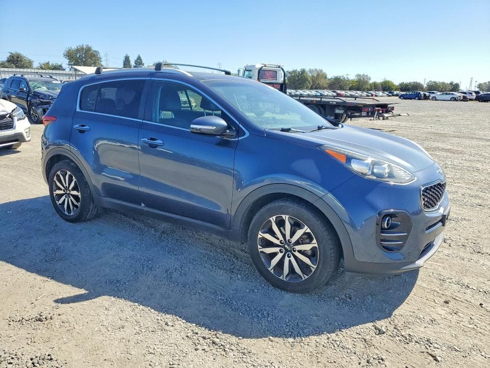 2017 KIA SPORTAGE EX 4