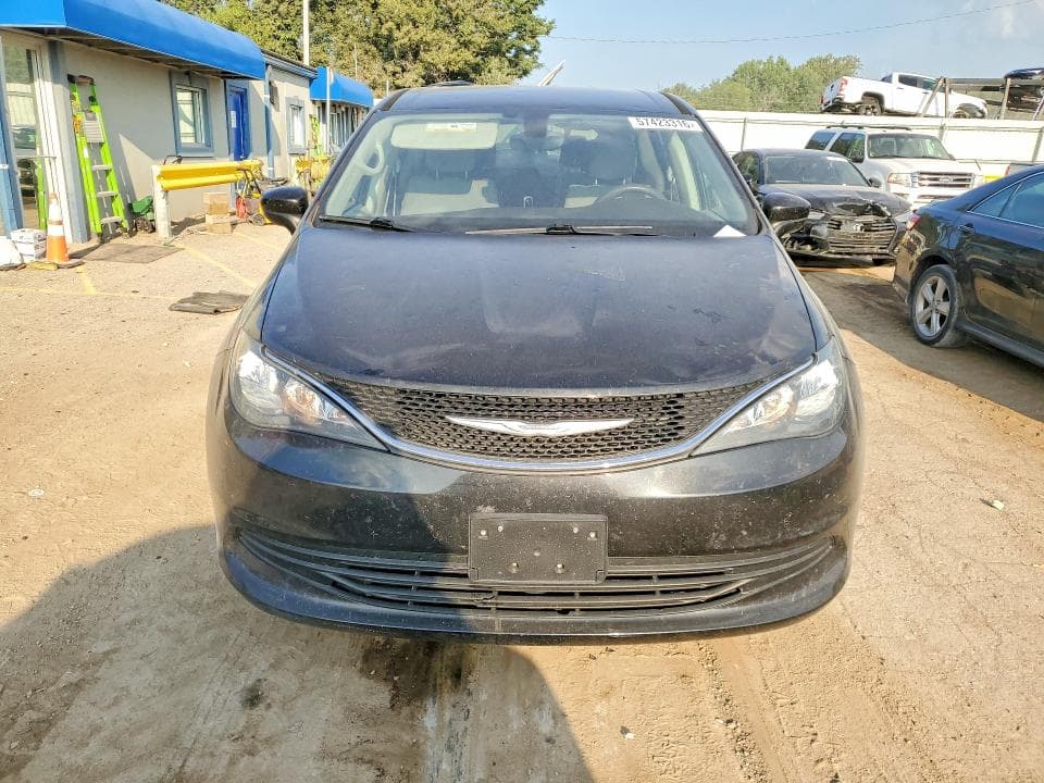 2017 CHRYSLER PACIFICA TOURING 5