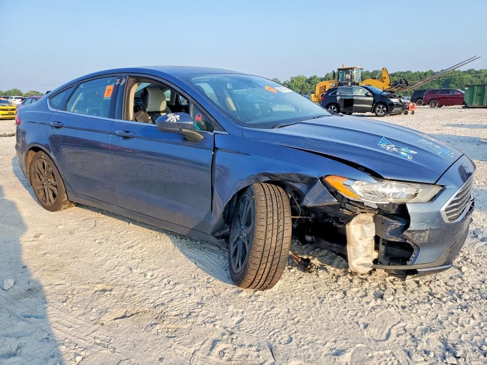 2019 FORD FUSION SE 4