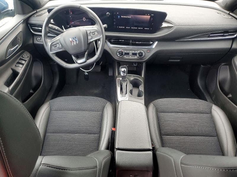 2025 BUICK ENVISTA PREFERRED 8