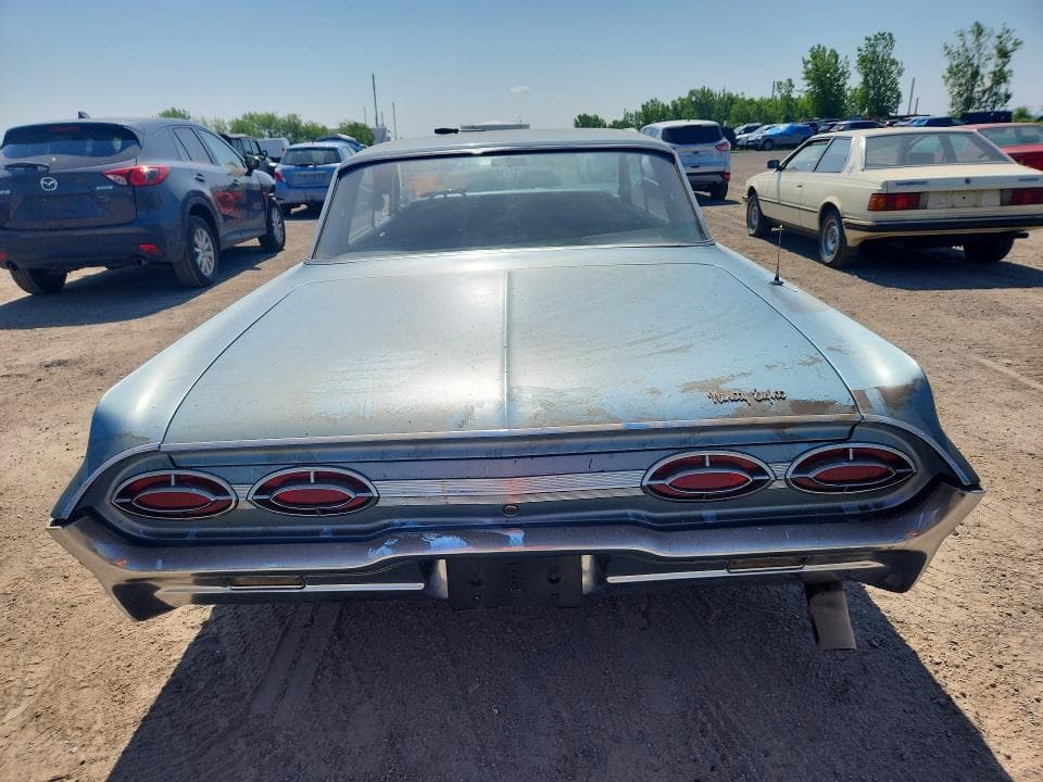 1962 OLDSMOBILE NINETY-EIGHT 6
