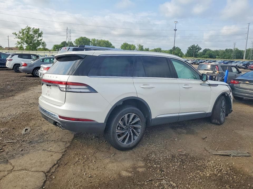 2026 LINCOLN AVIATOR 3