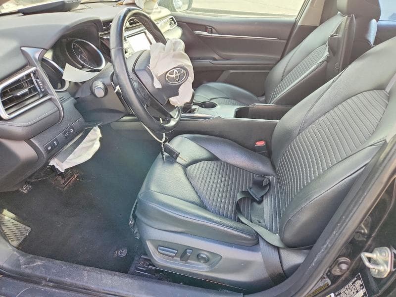 2018 TOYOTA CAMRY SE 7