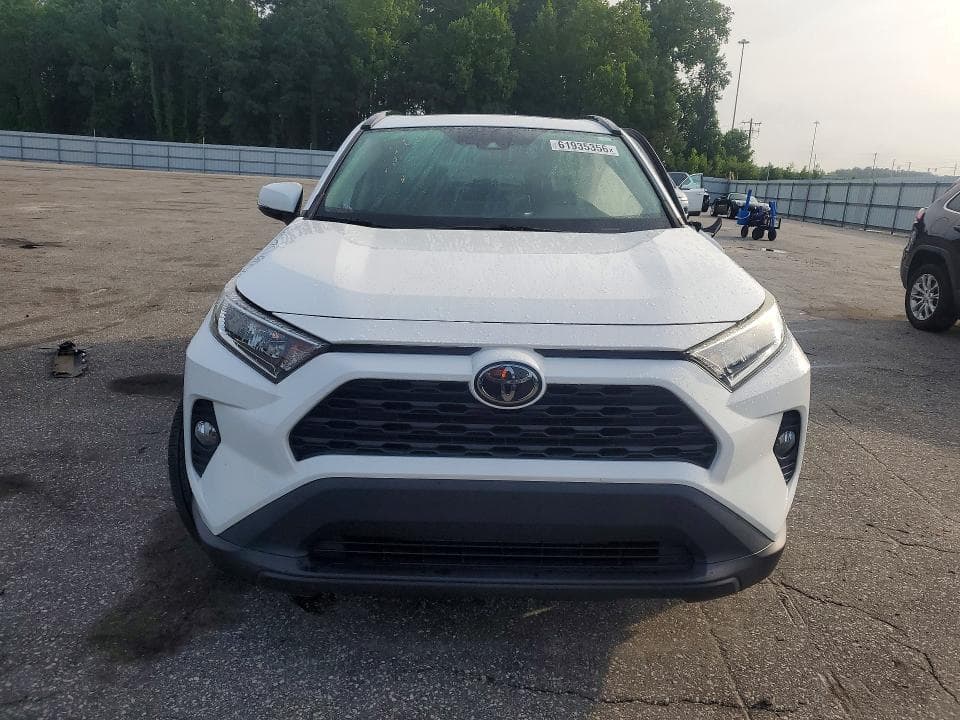 2020 TOYOTA RAV4 XLE PREMIUM 5