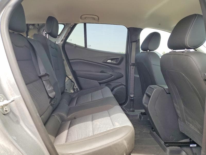 2025 CHEVROLET TRAX 1LT 10