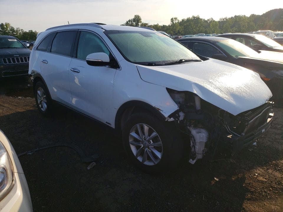 2017 KIA SORENTO LX 4