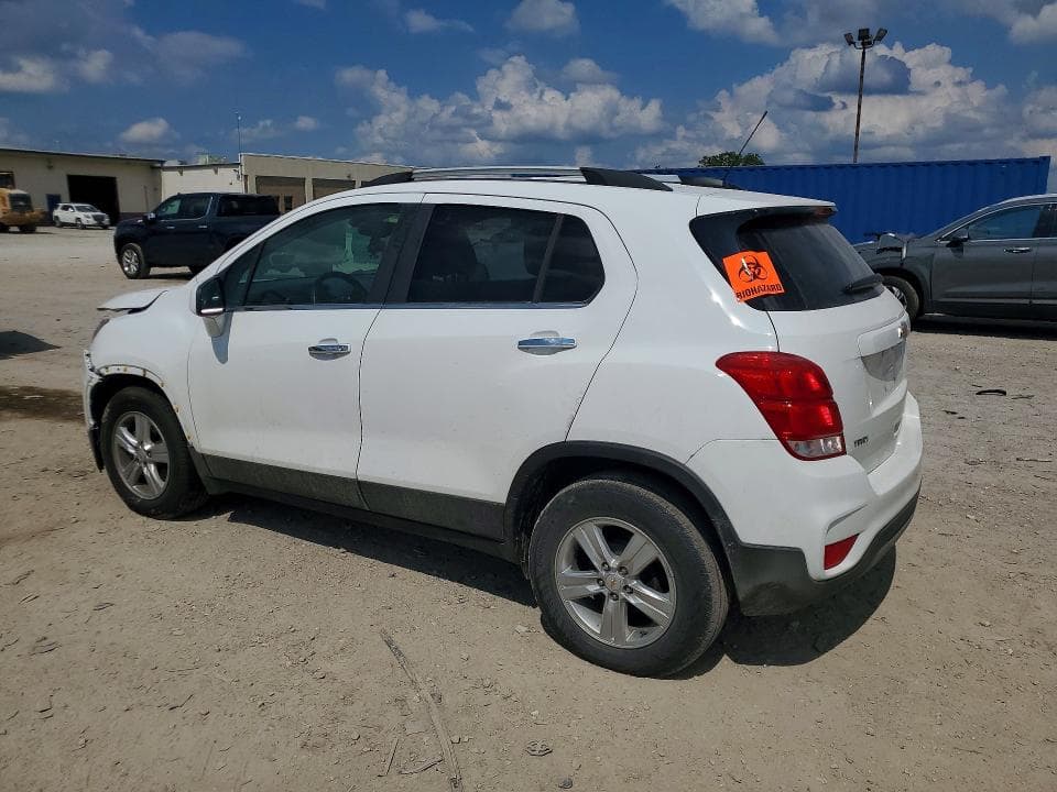 2020 CHEVROLET TRAX 1LT 2